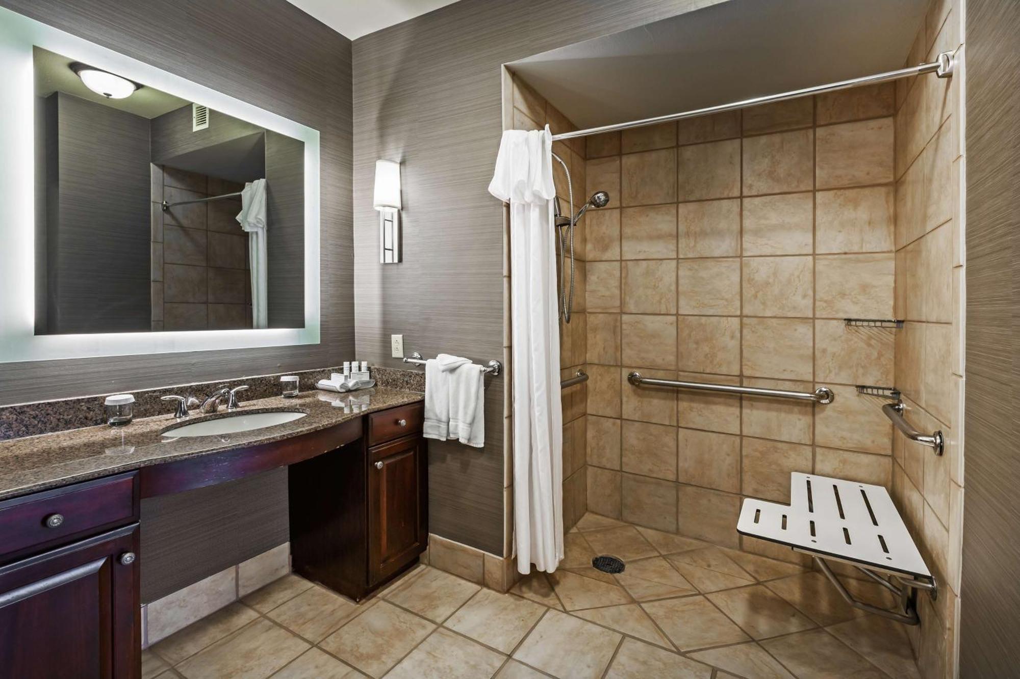 Homewood Suites Wichita Falls Exterior photo
