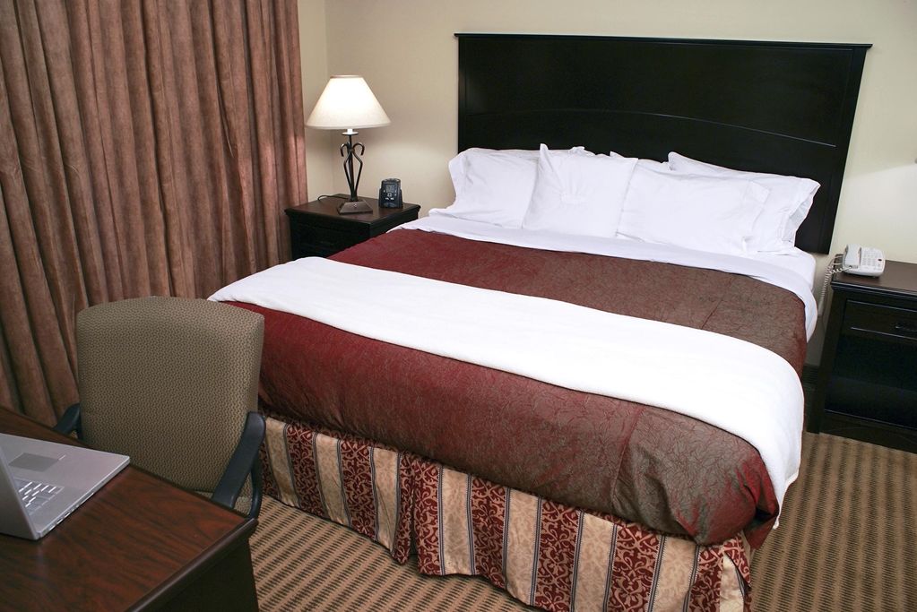 Homewood Suites Wichita Falls Room photo